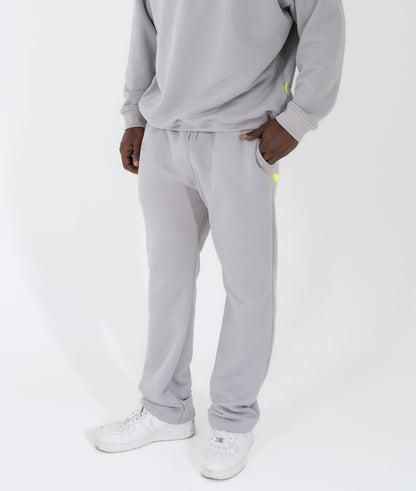 Basic  Clout sweatpants