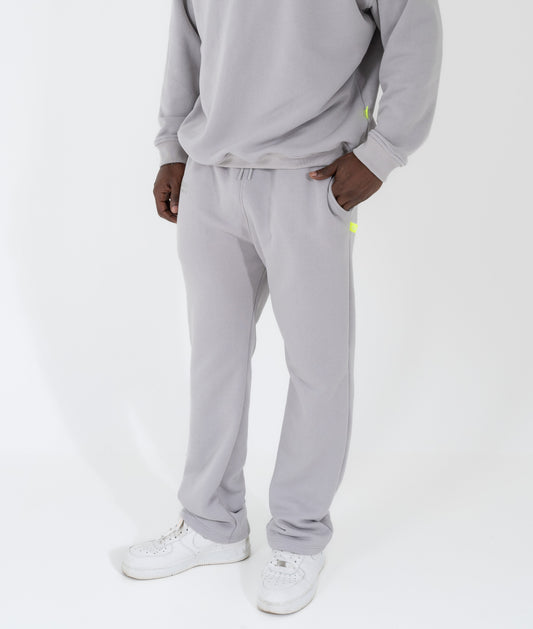 Basic  Clout sweatpants