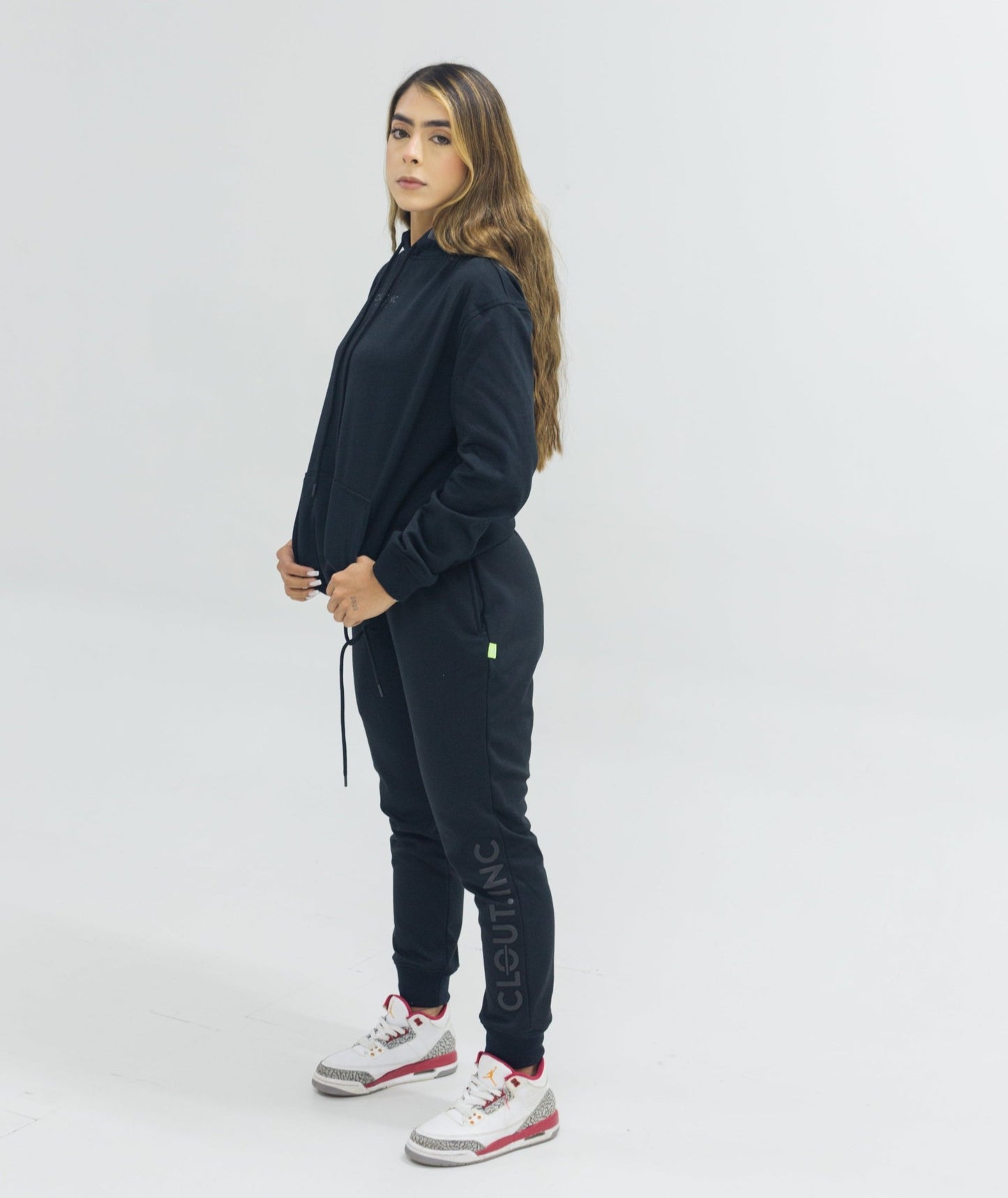 BLACK ON BLACK - Clout.Inc