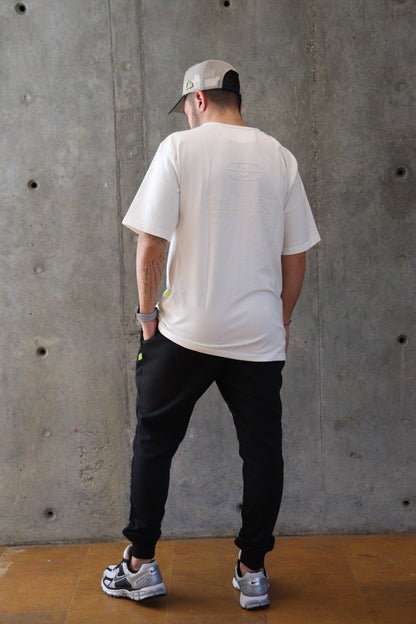 WHITE COLLECTIVE - Clout.Inc